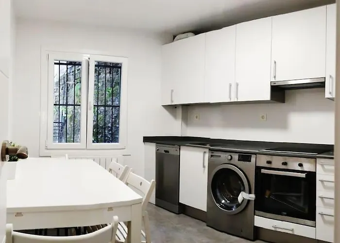 Casco Viejo 5 Min, 3 ,moderno,garaje Апартаменты Бильбао